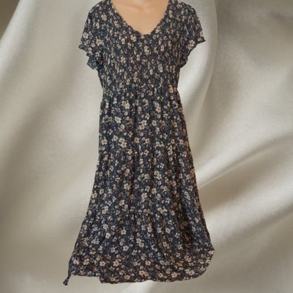 Blu Pepper Women's Maxi Dress Sz 1X Floral Plus Size Short Sleeve V Neck‎